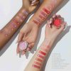 STAY BLUSHIN CUTE - LIP AND CHEEK BALM - Imagen 2