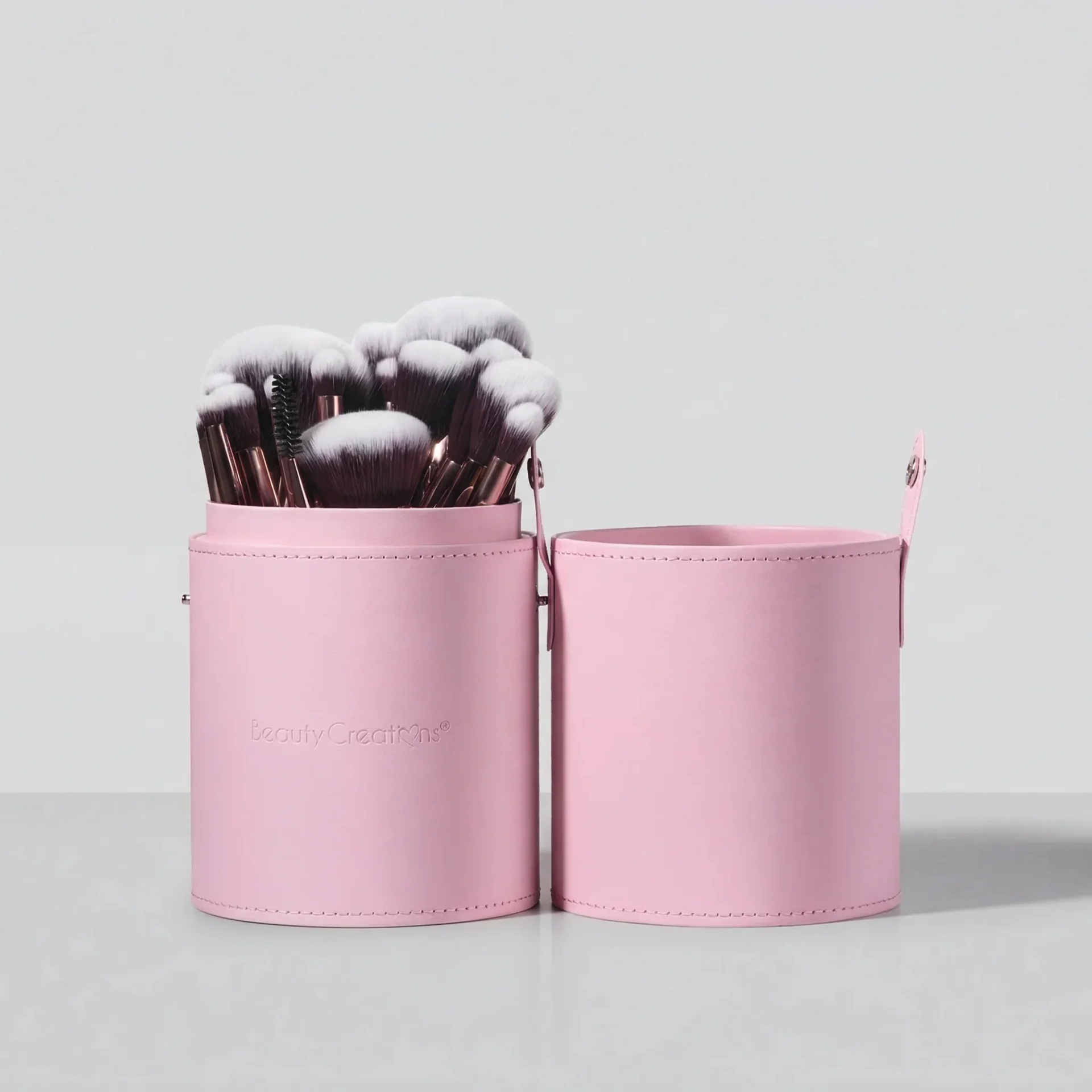 Pretty_and_Perfect_24_PC_Brush_Set_supernatural_hn PRETTY AND PERFECT 24 PC BRUSH SET - Imagen 1